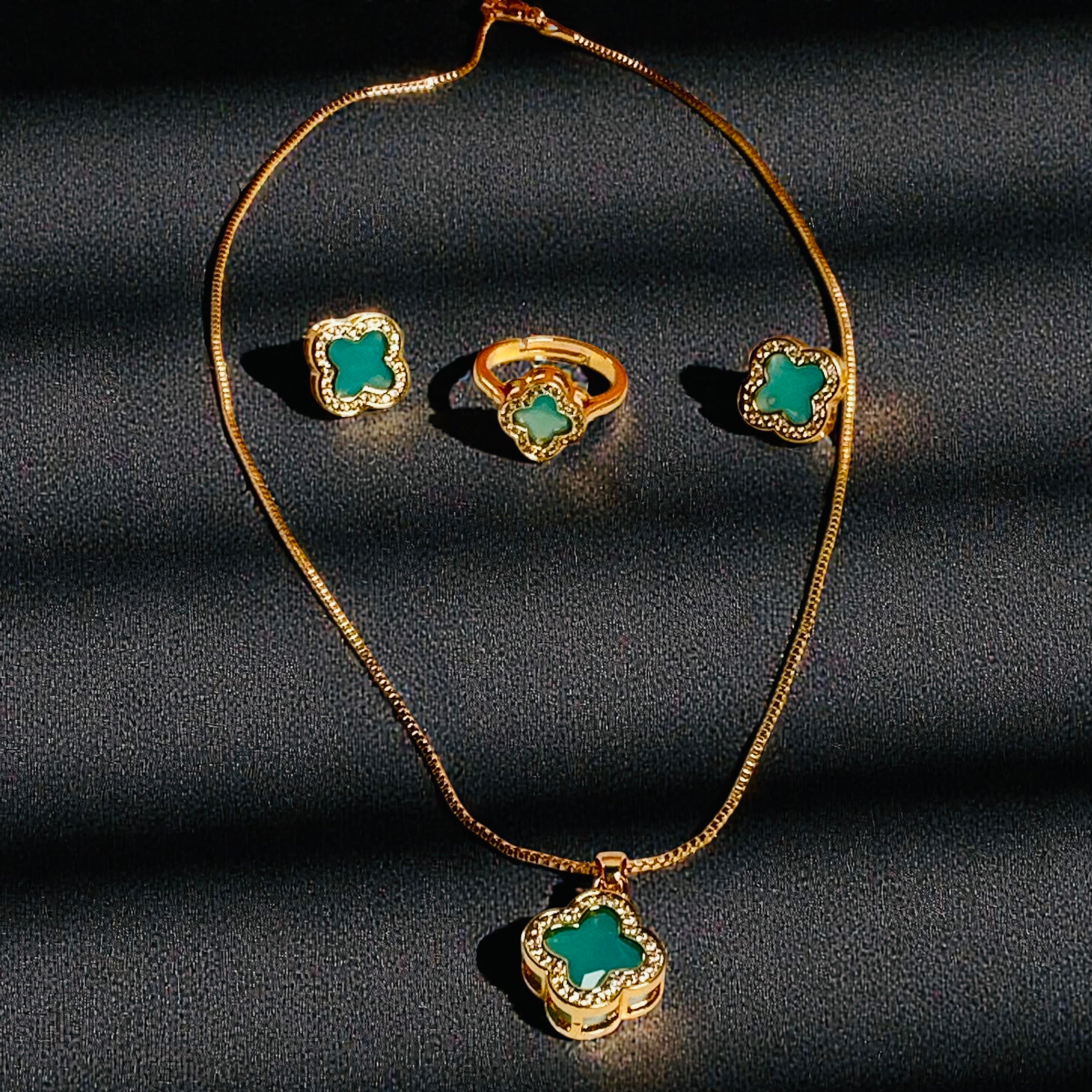 Necklace & Earrings Jewelry Set