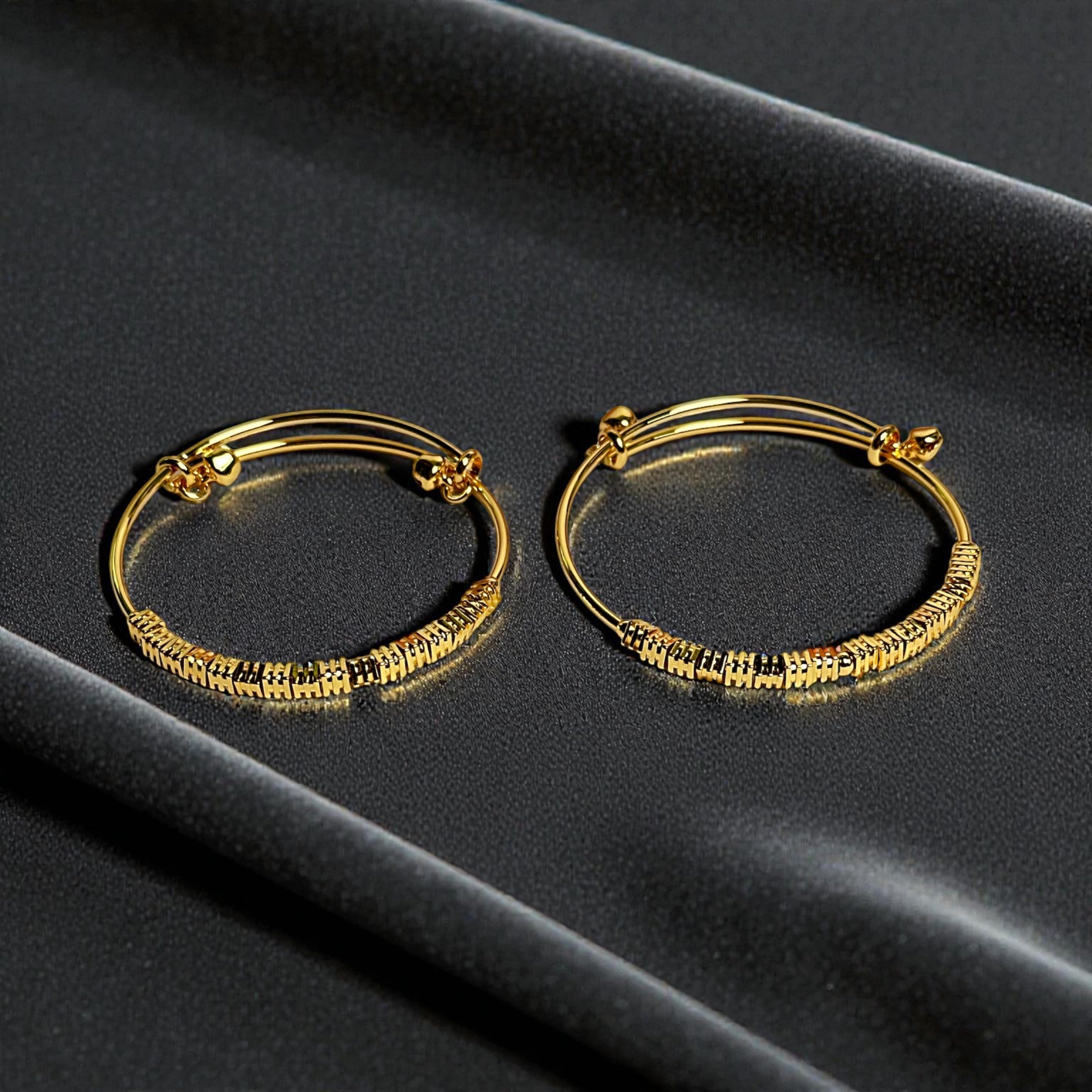 2 PC Gold Plated Bangle Set