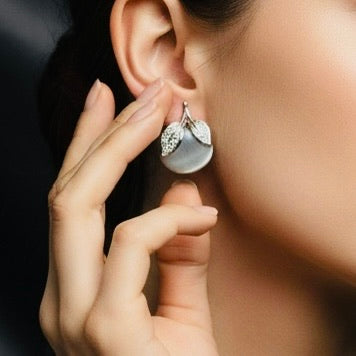 Silver Leaf Stud Earrings with Pearl